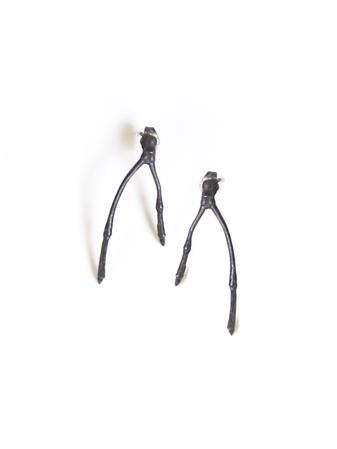 Oxidized silver double branch stud.